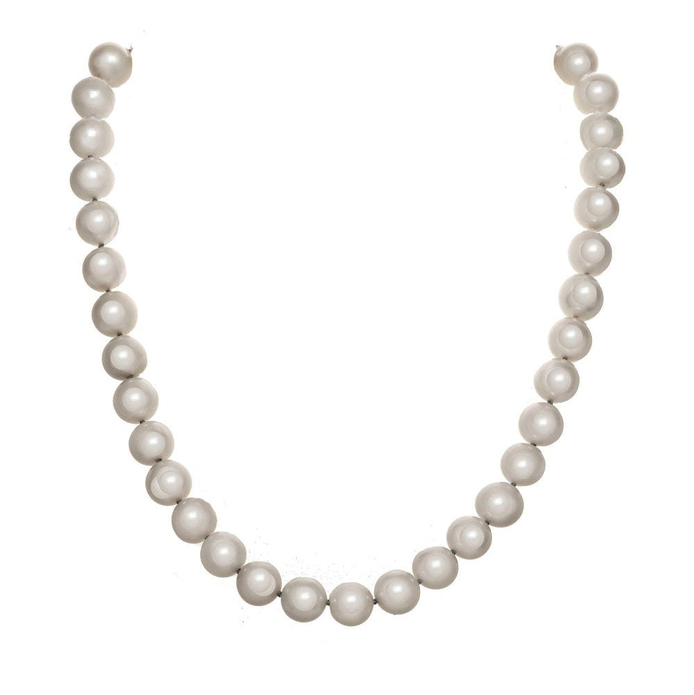 Pearl necklace on a white background