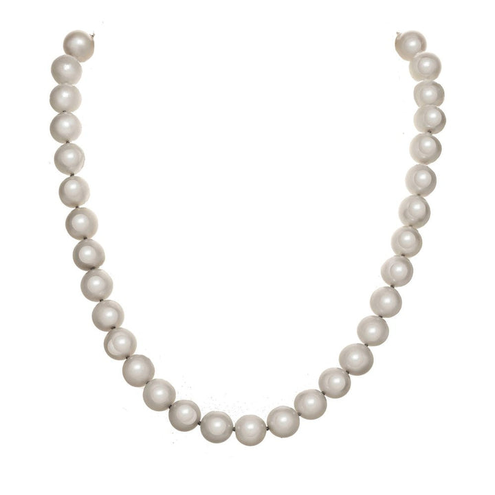 Pearl necklace on a white background